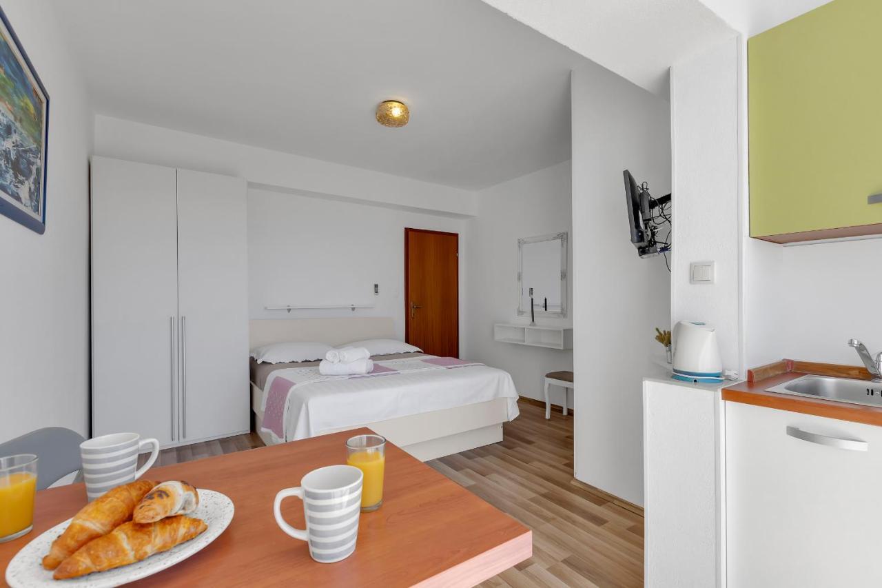 Apartmani Verica Tučepi Esterno foto